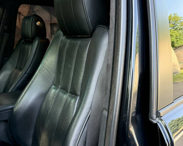 Чорний Ленд Ровер Рендж Ровер, об'ємом двигуна 4.37 л та пробігом 227 тис. км за 16900 $, фото 29 на Automoto.ua