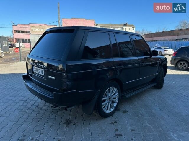 Чорний Ленд Ровер Рендж Ровер, об'ємом двигуна 5 л та пробігом 372 тис. км за 12500 $, фото 10 на Automoto.ua