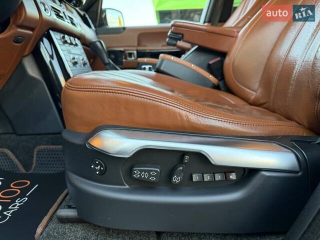 Черный Ленд Ровер Рендж Ровер, объемом двигателя 5 л и пробегом 230 тыс. км за 17900 $, фото 17 на Automoto.ua