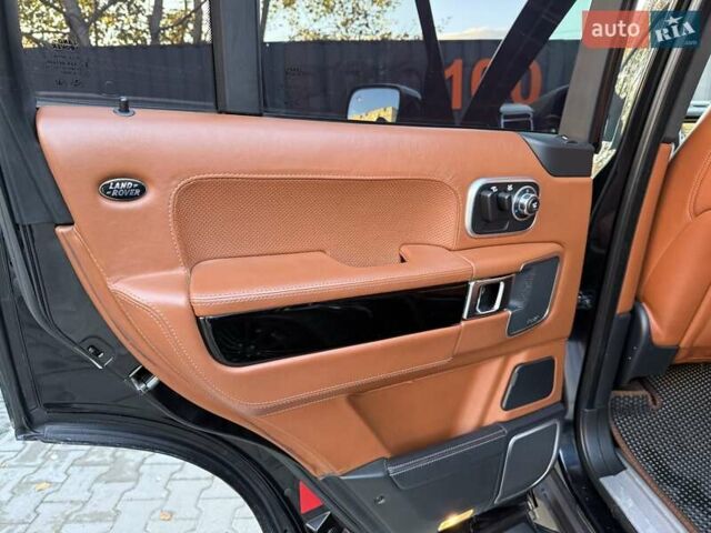 Черный Ленд Ровер Рендж Ровер, объемом двигателя 5 л и пробегом 230 тыс. км за 17900 $, фото 20 на Automoto.ua