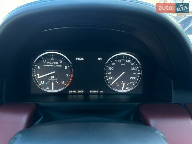 Чорний Ленд Ровер Рендж Ровер, об'ємом двигуна 5 л та пробігом 372 тис. км за 12500 $, фото 44 на Automoto.ua