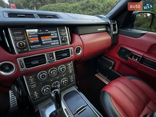 Чорний Ленд Ровер Рендж Ровер, об'ємом двигуна 5 л та пробігом 232 тис. км за 22000 $, фото 14 на Automoto.ua