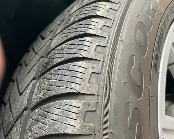 Черный Ленд Ровер Рендж Ровер, объемом двигателя 5 л и пробегом 250 тыс. км за 17700 $, фото 5 на Automoto.ua