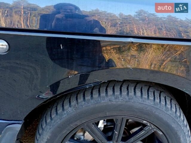 Чорний Ленд Ровер Рендж Ровер, об'ємом двигуна 5 л та пробігом 225 тис. км за 15000 $, фото 18 на Automoto.ua