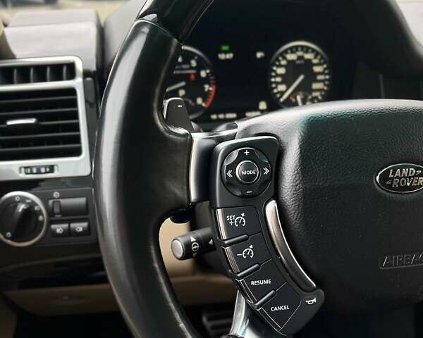 Черный Ленд Ровер Рендж Ровер, объемом двигателя 5 л и пробегом 164 тыс. км за 18400 $, фото 25 на Automoto.ua