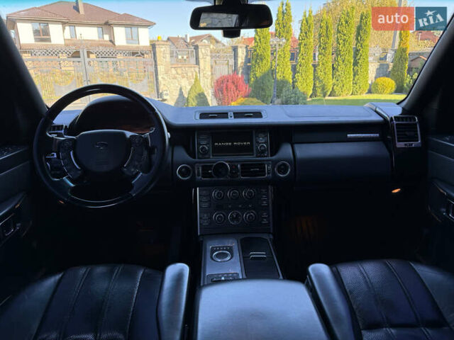 Чорний Ленд Ровер Рендж Ровер, об'ємом двигуна 4.37 л та пробігом 186 тис. км за 22500 $, фото 13 на Automoto.ua