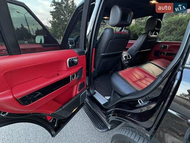Чорний Ленд Ровер Рендж Ровер, об'ємом двигуна 5 л та пробігом 232 тис. км за 22000 $, фото 9 на Automoto.ua