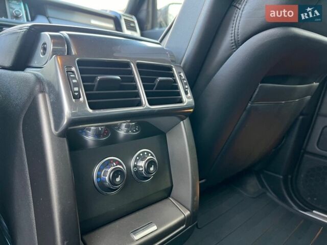 Чорний Ленд Ровер Рендж Ровер, об'ємом двигуна 4.37 л та пробігом 203 тис. км за 24000 $, фото 35 на Automoto.ua