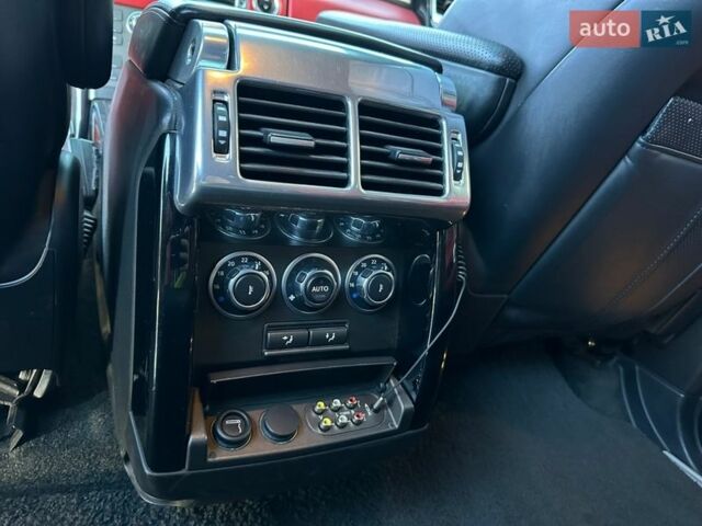 Чорний Ленд Ровер Рендж Ровер, об'ємом двигуна 5 л та пробігом 372 тис. км за 12500 $, фото 31 на Automoto.ua