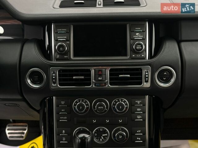 Чорний Ленд Ровер Рендж Ровер, об'ємом двигуна 5 л та пробігом 129 тис. км за 24999 $, фото 18 на Automoto.ua