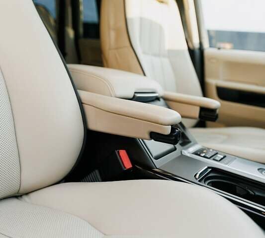 Чорний Ленд Ровер Рендж Ровер, об'ємом двигуна 4.37 л та пробігом 292 тис. км за 19900 $, фото 39 на Automoto.ua