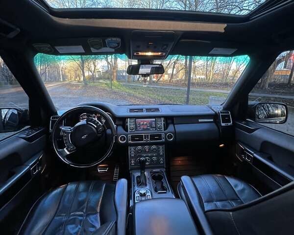 Чорний Ленд Ровер Рендж Ровер, об'ємом двигуна 5 л та пробігом 237 тис. км за 14999 $, фото 12 на Automoto.ua