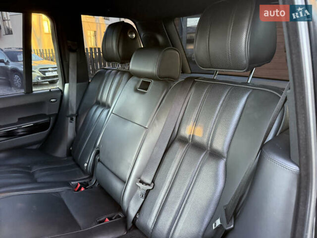 Чорний Ленд Ровер Рендж Ровер, об'ємом двигуна 4.39 л та пробігом 186 тис. км за 19600 $, фото 54 на Automoto.ua