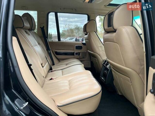 Черный Ленд Ровер Рендж Ровер, объемом двигателя 5 л и пробегом 164 тыс. км за 18400 $, фото 42 на Automoto.ua