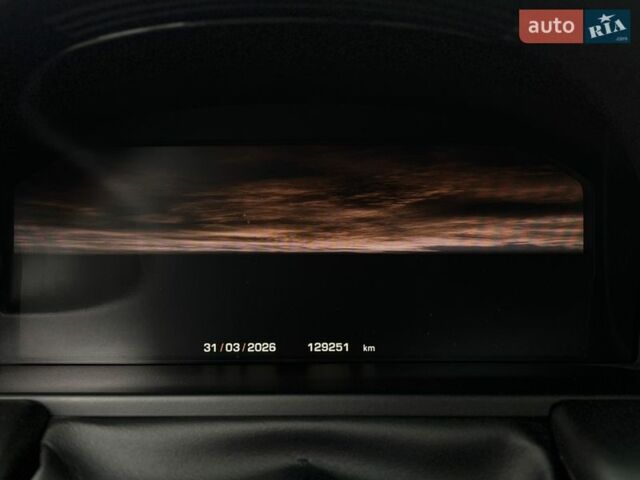 Чорний Ленд Ровер Рендж Ровер, об'ємом двигуна 5 л та пробігом 129 тис. км за 24999 $, фото 16 на Automoto.ua
