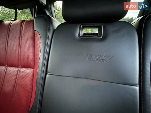 Чорний Ленд Ровер Рендж Ровер, об'ємом двигуна 5 л та пробігом 232 тис. км за 22000 $, фото 15 на Automoto.ua
