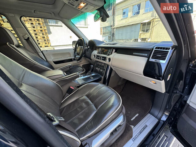Черный Ленд Ровер Рендж Ровер, объемом двигателя 5 л и пробегом 225 тыс. км за 13500 $, фото 16 на Automoto.ua