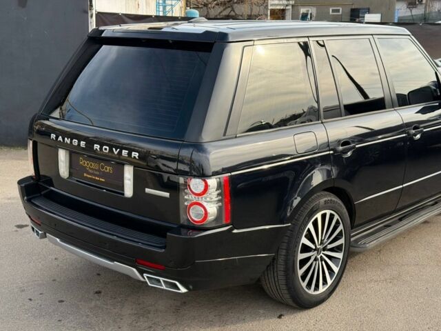 Чорний Ленд Ровер Рендж Ровер, об'ємом двигуна 5 л та пробігом 276 тис. км за 15000 $, фото 1 на Automoto.ua