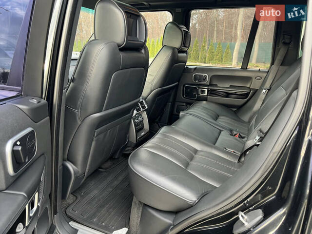 Чорний Ленд Ровер Рендж Ровер, об'ємом двигуна 5 л та пробігом 105 тис. км за 25000 $, фото 12 на Automoto.ua