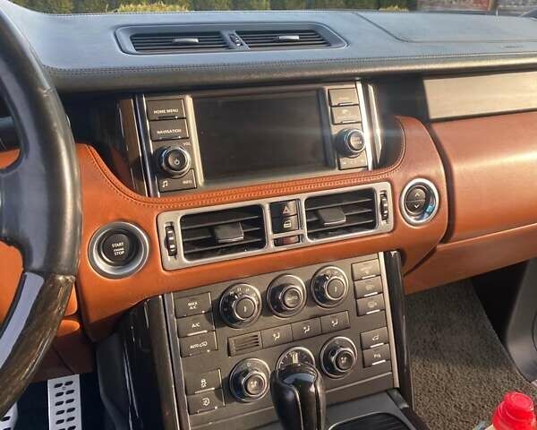 Черный Ленд Ровер Рендж Ровер, объемом двигателя 5 л и пробегом 222 тыс. км за 16300 $, фото 6 на Automoto.ua