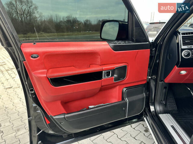 Чорний Ленд Ровер Рендж Ровер, об'ємом двигуна 4.4 л та пробігом 235 тис. км за 22999 $, фото 18 на Automoto.ua