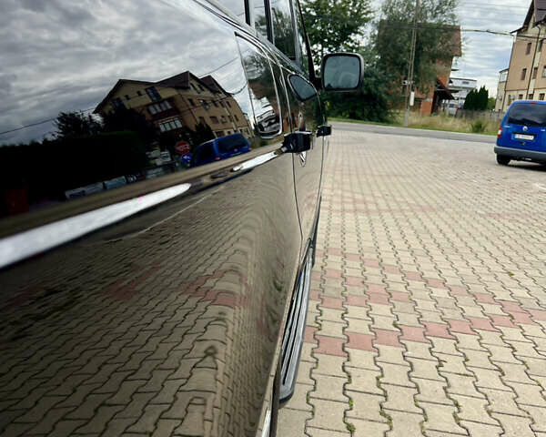 Чорний Ленд Ровер Рендж Ровер, об'ємом двигуна 4.4 л та пробігом 190 тис. км за 34000 $, фото 15 на Automoto.ua