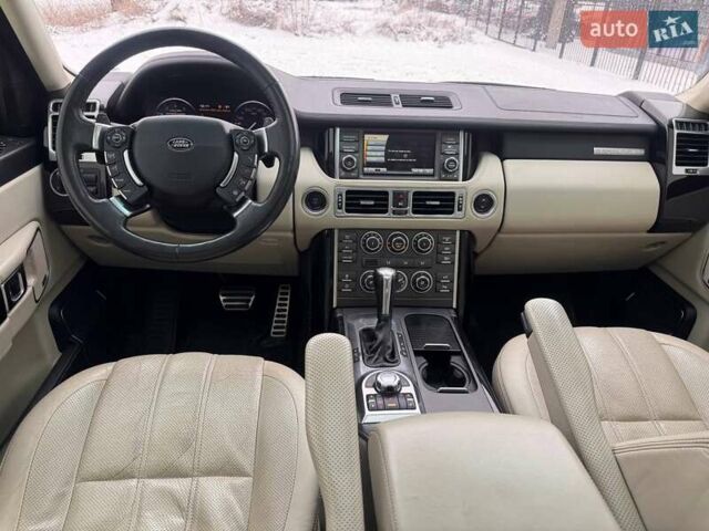 Черный Ленд Ровер Рендж Ровер, объемом двигателя 5 л и пробегом 163 тыс. км за 12687 $, фото 9 на Automoto.ua