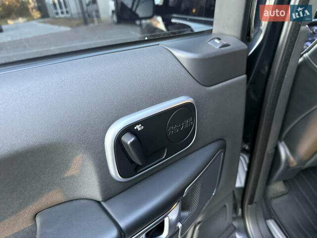 Чорний Ленд Ровер Рендж Ровер, об'ємом двигуна 4.39 л та пробігом 186 тис. км за 19600 $, фото 51 на Automoto.ua