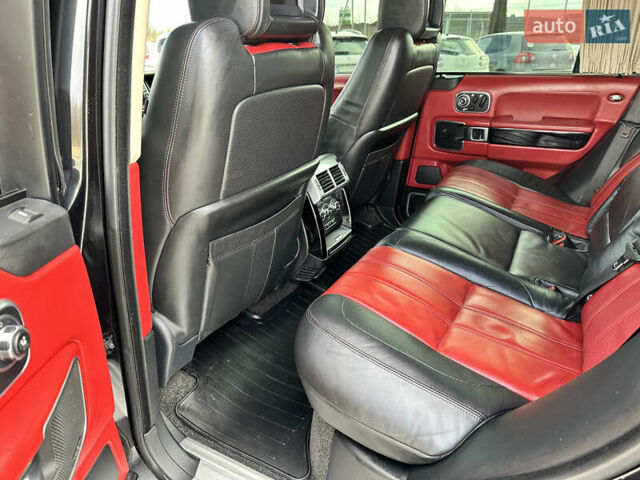 Чорний Ленд Ровер Рендж Ровер, об'ємом двигуна 4.4 л та пробігом 235 тис. км за 22999 $, фото 19 на Automoto.ua