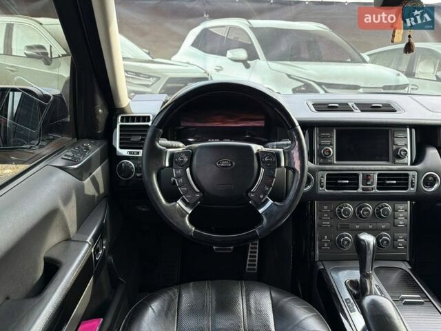 Чорний Ленд Ровер Рендж Ровер, об'ємом двигуна 5 л та пробігом 276 тис. км за 15000 $, фото 4 на Automoto.ua