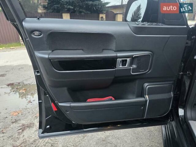 Черный Ленд Ровер Рендж Ровер, объемом двигателя 5 л и пробегом 199 тыс. км за 17000 $, фото 39 на Automoto.ua