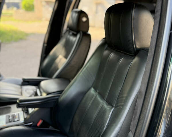 Чорний Ленд Ровер Рендж Ровер, об'ємом двигуна 4.37 л та пробігом 227 тис. км за 16900 $, фото 19 на Automoto.ua