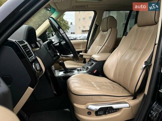 Черный Ленд Ровер Рендж Ровер, объемом двигателя 5 л и пробегом 164 тыс. км за 18400 $, фото 22 на Automoto.ua