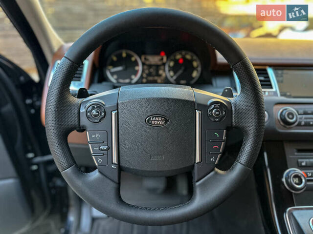 Чорний Ленд Ровер Рендж Ровер, об'ємом двигуна 2.99 л та пробігом 241 тис. км за 20500 $, фото 74 на Automoto.ua