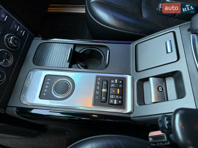 Чорний Ленд Ровер Рендж Ровер, об'ємом двигуна 4.39 л та пробігом 186 тис. км за 19600 $, фото 43 на Automoto.ua