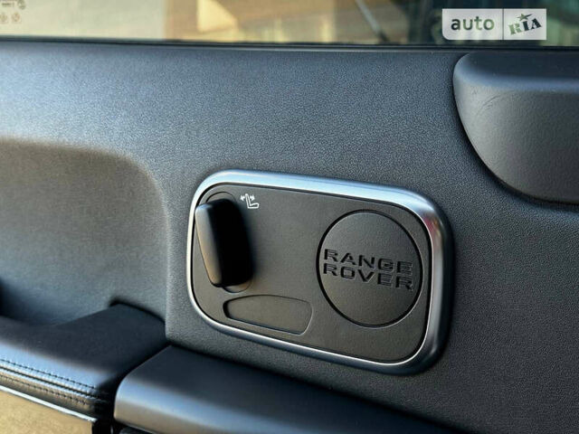 Ленд Ровер Рендж Ровер 2012 в Кривом Роге на Automoto.ua Черный Ленд Ровер Рендж Ровер, объемом двигателя 4.37 л и пробегом 273 тыс. км за 22500 $, фото 30 на Automoto.ua