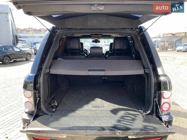 Чорний Ленд Ровер Рендж Ровер, об'ємом двигуна 5 л та пробігом 231 тис. км за 19999 $, фото 14 на Automoto.ua