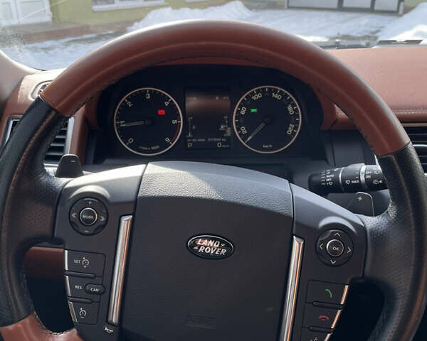 Чорний Ленд Ровер Рендж Ровер, об'ємом двигуна 2.99 л та пробігом 70 тис. км за 38000 $, фото 11 на Automoto.ua