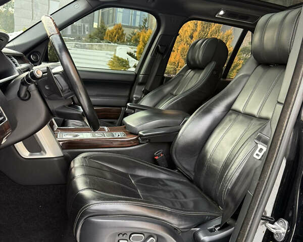 Черный Ленд Ровер Рендж Ровер, объемом двигателя 4.4 л и пробегом 218 тыс. км за 29000 $, фото 42 на Automoto.ua