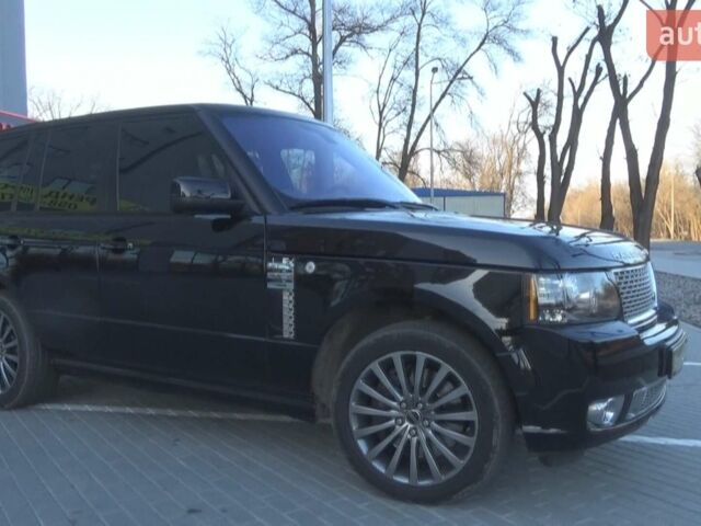 Чорний Ленд Ровер Рендж Ровер, об'ємом двигуна 4.4 л та пробігом 42 тис. км за 45000 $, фото 6 на Automoto.ua