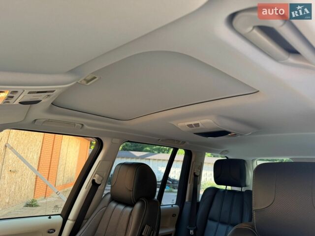 Черный Ленд Ровер Рендж Ровер, объемом двигателя 4.4 л и пробегом 178 тыс. км за 20700 $, фото 23 на Automoto.ua