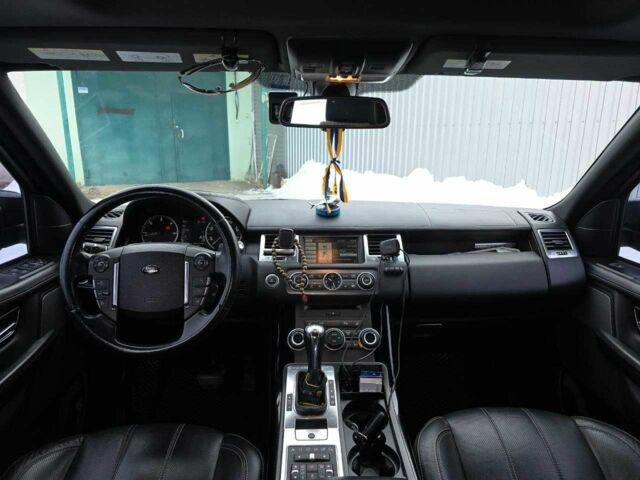 Черный Ленд Ровер Рендж Ровер, объемом двигателя 3 л и пробегом 146 тыс. км за 20499 $, фото 4 на Automoto.ua