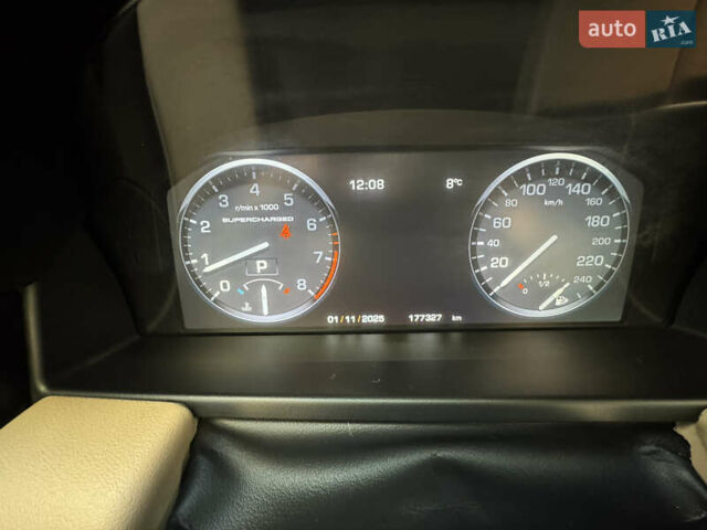 Чорний Ленд Ровер Рендж Ровер, об'ємом двигуна 5 л та пробігом 177 тис. км за 22500 $, фото 17 на Automoto.ua