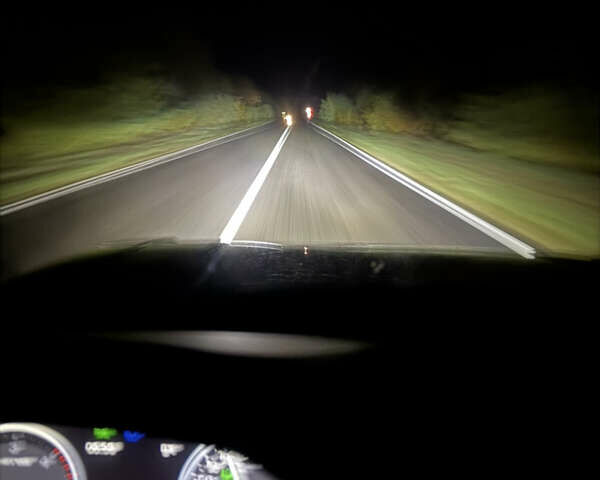 Чорний Ленд Ровер Рендж Ровер, об'ємом двигуна 4.37 л та пробігом 320 тис. км за 22000 $, фото 13 на Automoto.ua