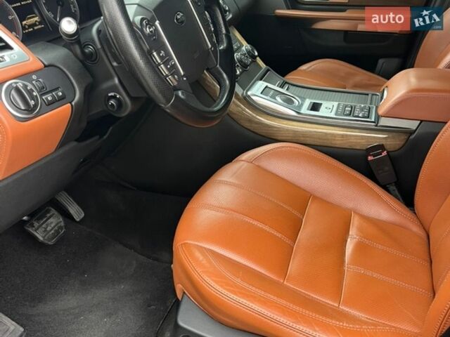 Чорний Ленд Ровер Рендж Ровер, об'ємом двигуна 2.99 л та пробігом 278 тис. км за 16400 $, фото 5 на Automoto.ua