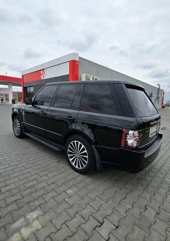 Черный Ленд Ровер Рендж Ровер, объемом двигателя 4.37 л и пробегом 282 тыс. км за 21777 $, фото 6 на Automoto.ua