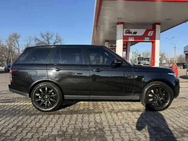 Черный Ленд Ровер Рендж Ровер, объемом двигателя 4.4 л и пробегом 200 тыс. км за 36000 $, фото 2 на Automoto.ua