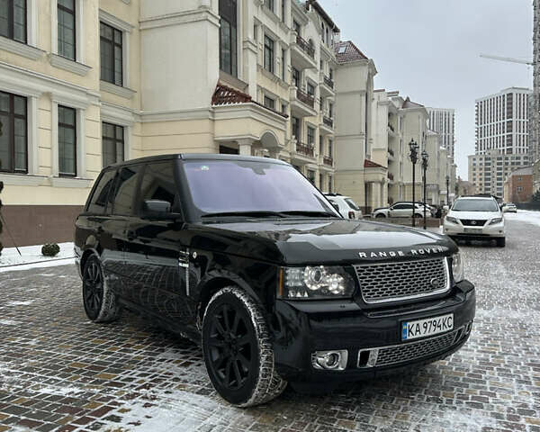 Черный Ленд Ровер Рендж Ровер, объемом двигателя 5 л и пробегом 180 тыс. км за 16000 $, фото 2 на Automoto.ua
