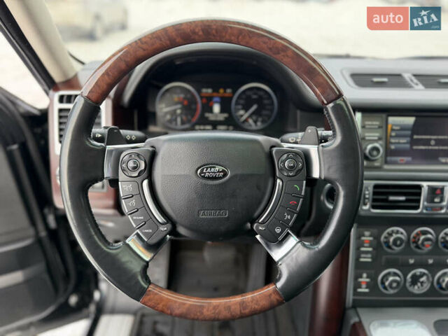 Черный Ленд Ровер Рендж Ровер, объемом двигателя 4.4 л и пробегом 272 тыс. км за 17900 $, фото 9 на Automoto.ua
