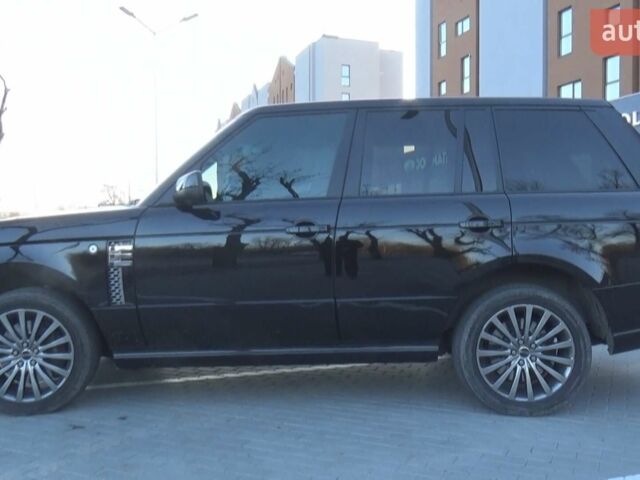 Чорний Ленд Ровер Рендж Ровер, об'ємом двигуна 4.4 л та пробігом 42 тис. км за 45000 $, фото 16 на Automoto.ua